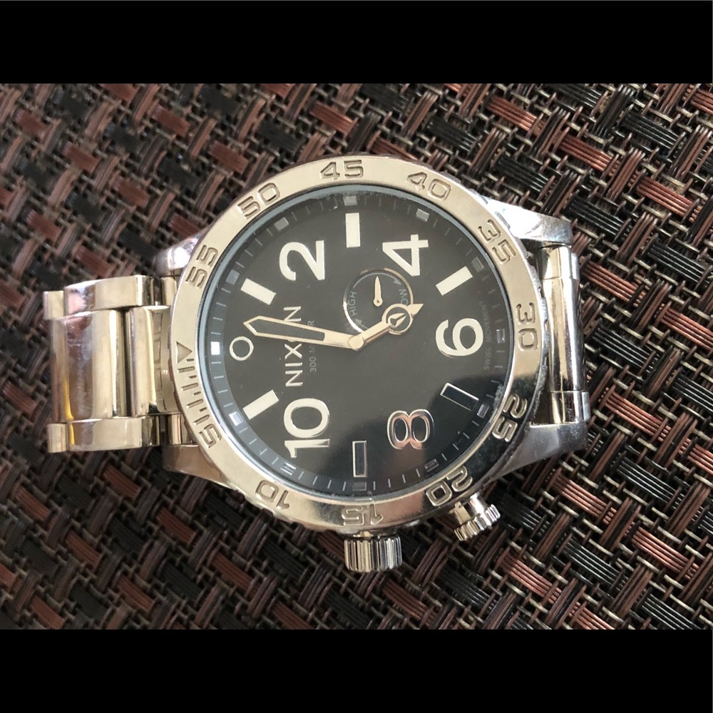 Nixon 51-30 men’s watch.